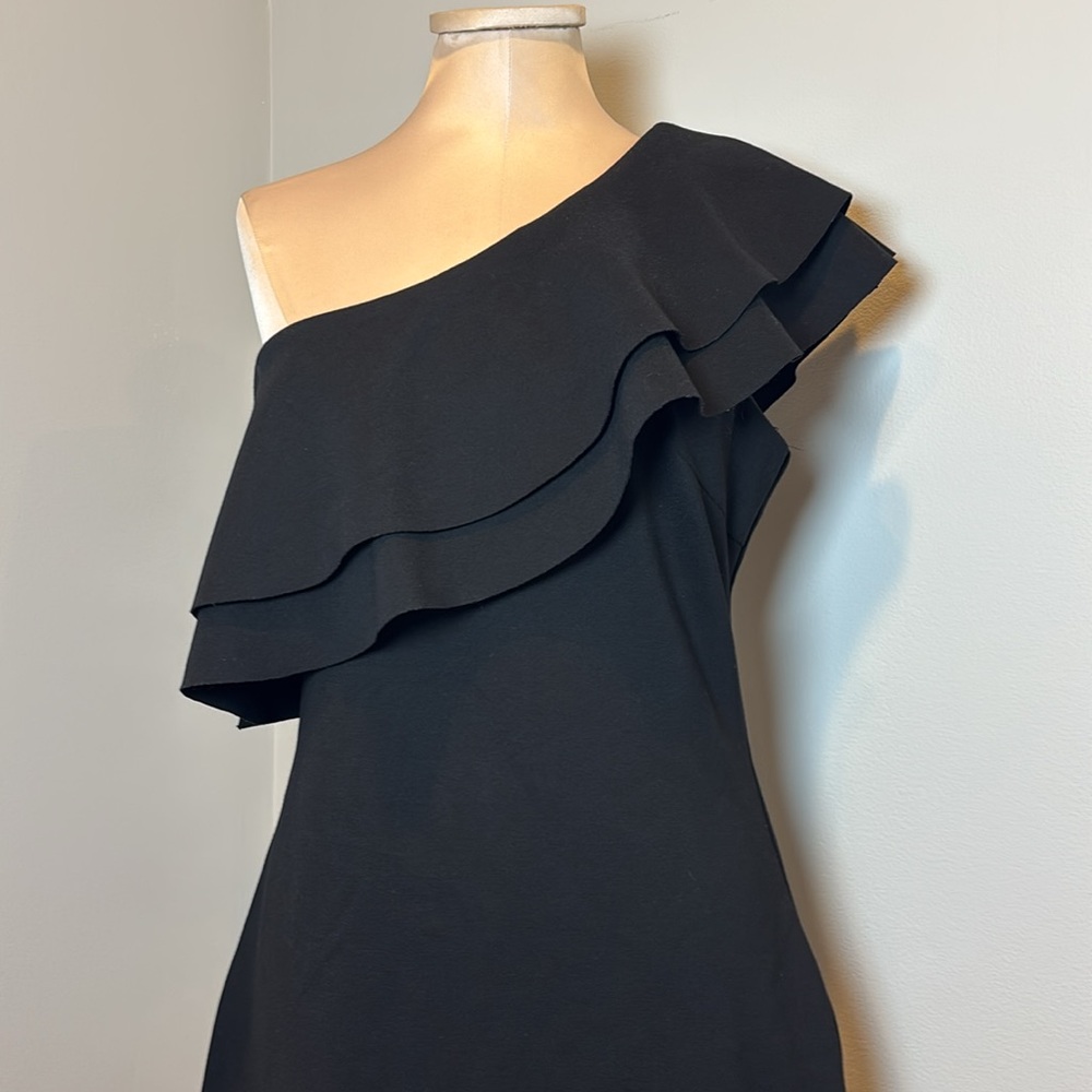 Karlie One Shoulder Ruffle Dress Black Size Large - Picture 2 of 15